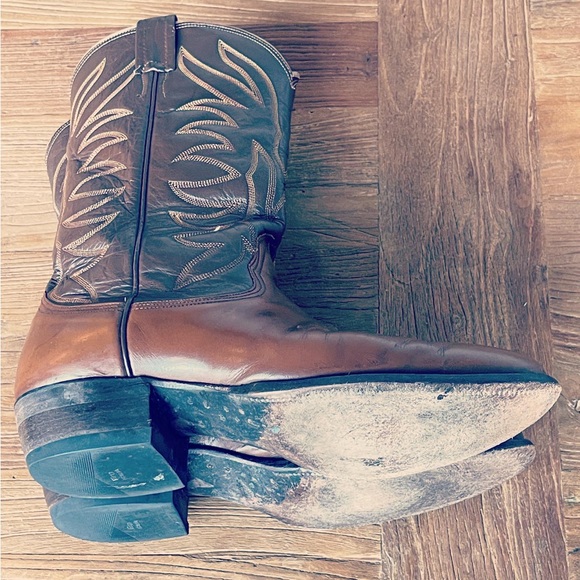 Sold. Mens Brown Nocona cowboy boots size 11 D - Picture 6 of 9